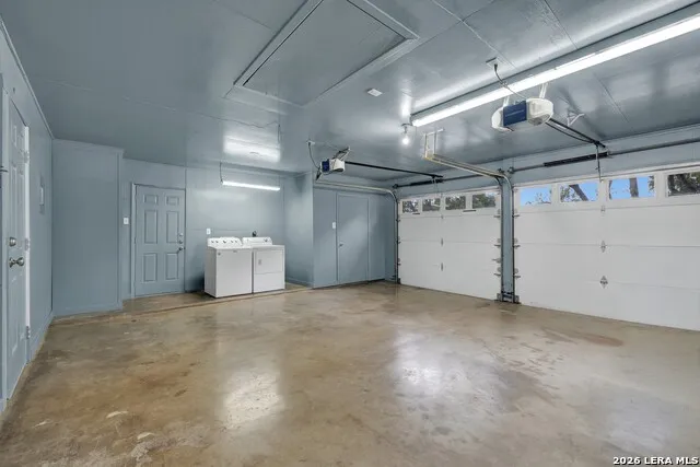 903 FABULOUS DR San Antonio, TX 78213