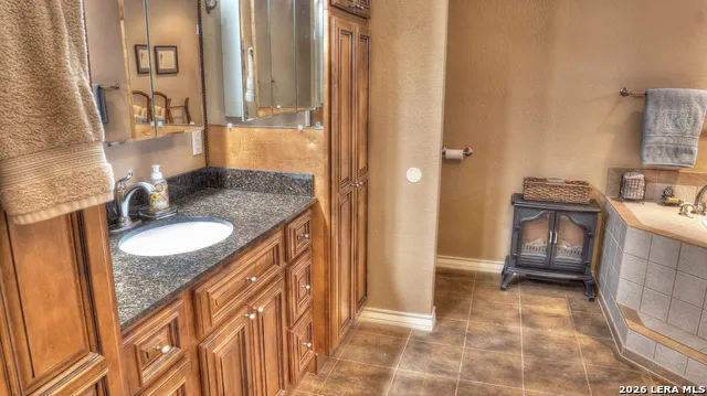 6496 US HIGHWAY 83 Leakey, TX 78873