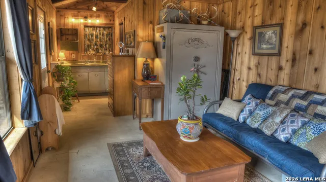 6496 US HIGHWAY 83 Leakey, TX 78873
