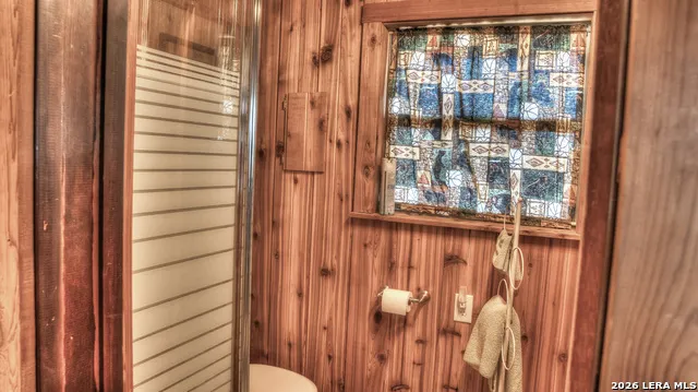 6496 US HIGHWAY 83 Leakey, TX 78873