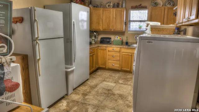 6496 US HIGHWAY 83 Leakey, TX 78873