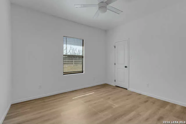 16282 fm 472 Bigfoot, TX 78005