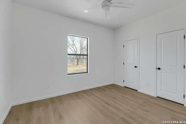 16282 fm 472 Bigfoot, TX 78005