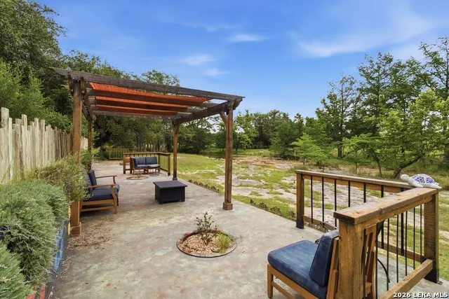1275 LACEY DR Bandera, TX 78003