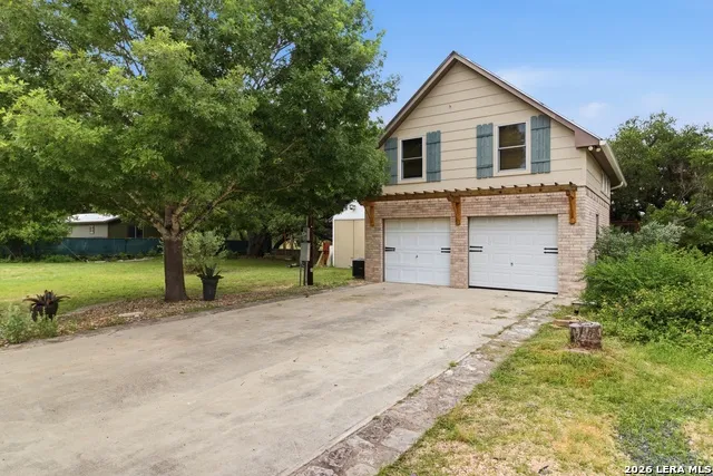 1275 LACEY DR Bandera, TX 78003