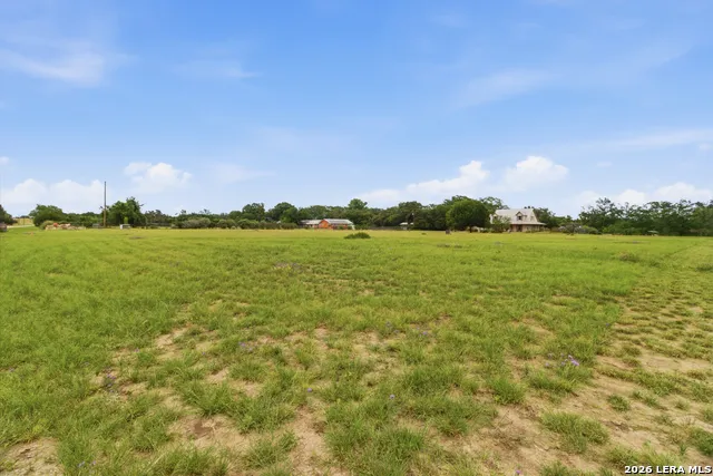 1275 LACEY DR Bandera, TX 78003