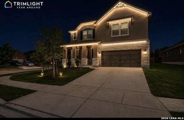 102 ANCHOR BLF Universal City, TX 78148
