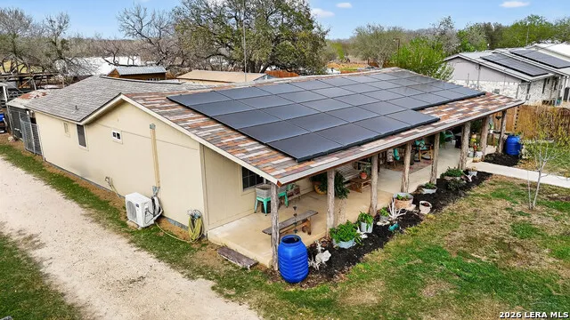 405 Coughran Pleasanton, TX 78064
