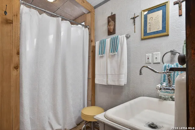 405 Coughran Pleasanton, TX 78064