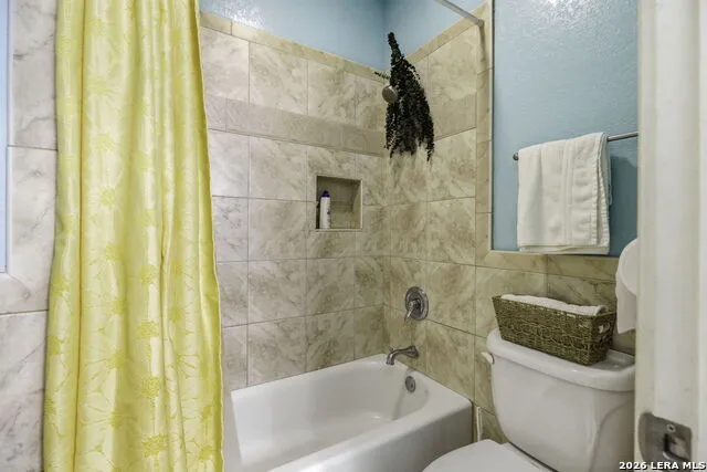 1007 Bluebonnet Lane Adkins, TX 78101