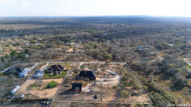 1007 Bluebonnet Lane Adkins, TX 78101
