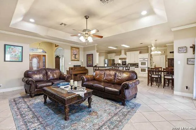 1007 Bluebonnet Lane Adkins, TX 78101