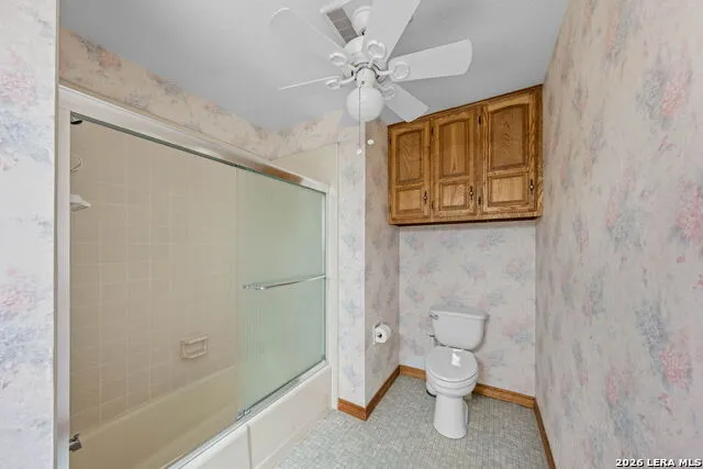 162 Oak Wood Rd Kerrville, TX 78028