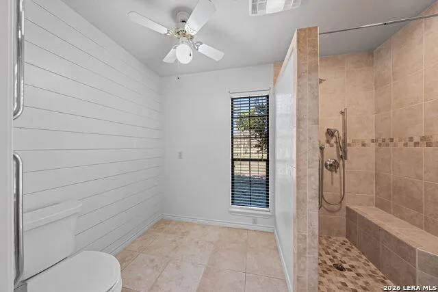 162 Oak Wood Rd Kerrville, TX 78028