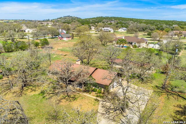162 Oak Wood Rd Kerrville, TX 78028