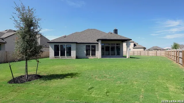 131 Pin Oak Castroville, TX 78009