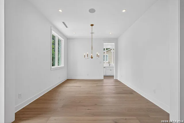 255 CLAYWELL DR Alamo Heights, TX 78209