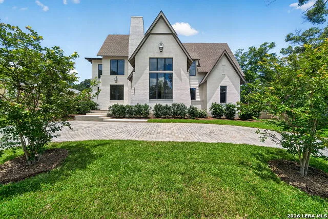 255 CLAYWELL DR Alamo Heights, TX 78209