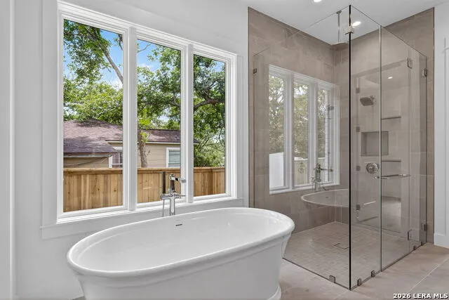 255 CLAYWELL DR Alamo Heights, TX 78209