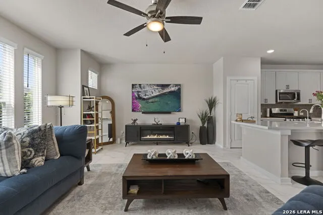 4418 Tiger Run San Antonio, TX 78217