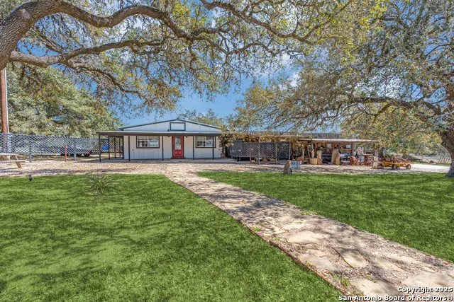 2682 US-281 Blanco, TX 78606