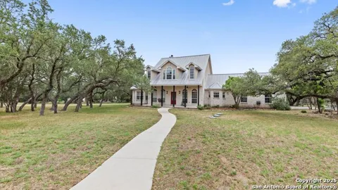 279 Pin Oak
