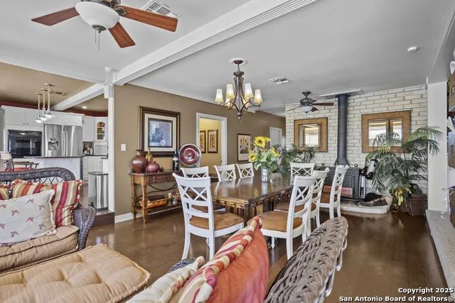 481 Private Road 2610 Mico, TX 78056