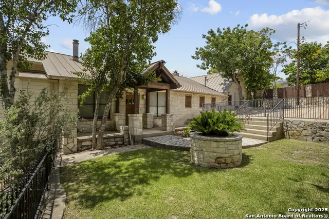 481 Private Road 2610 Mico, TX 78056