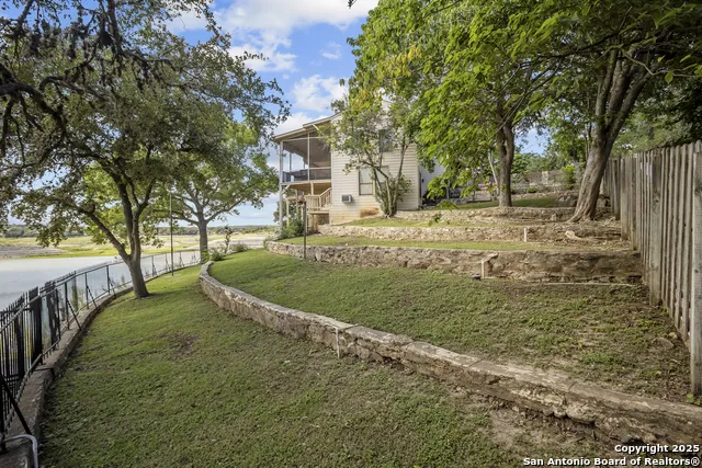 481 Private Road 2610 Mico, TX 78056