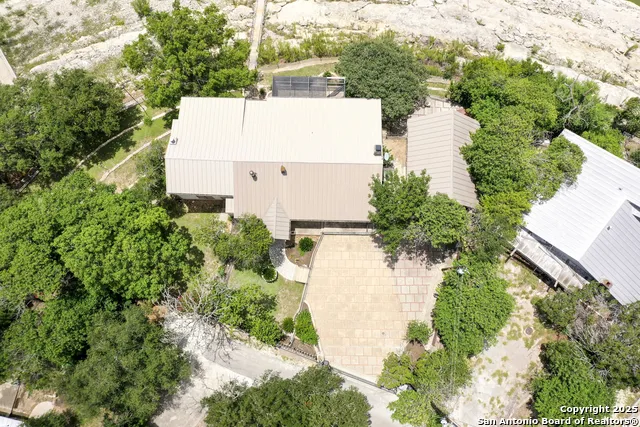 481 Private Road 2610 Mico, TX 78056