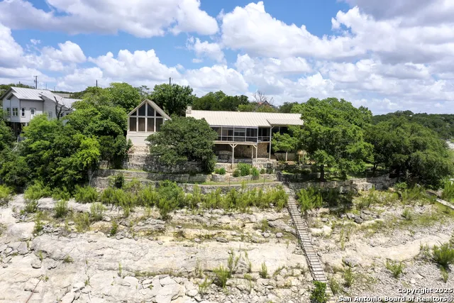 481 Private Road 2610 Mico, TX 78056