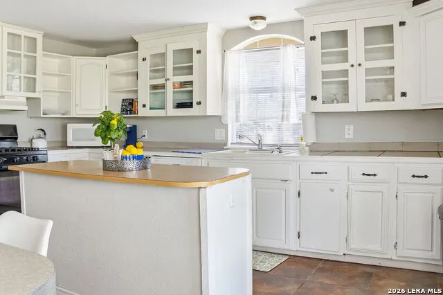 116 Matlock Poth, TX 78147