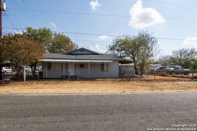 116 Matlock Poth, TX 78147