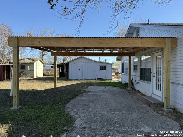 116 Matlock Poth, TX 78147