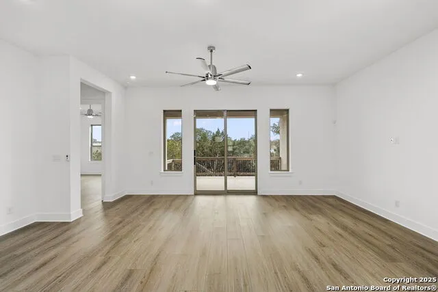 125 SENTIDO Boerne, TX 78006