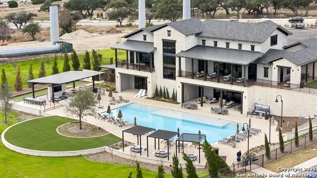 125 SENTIDO Boerne, TX 78006
