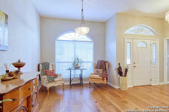 15260 Miller Rd St Hedwig, TX 78152