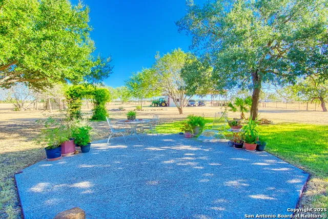 15260 Miller Rd St Hedwig, TX 78152