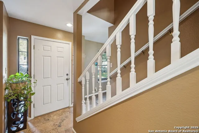 146 Village Path Castroville, TX 78009