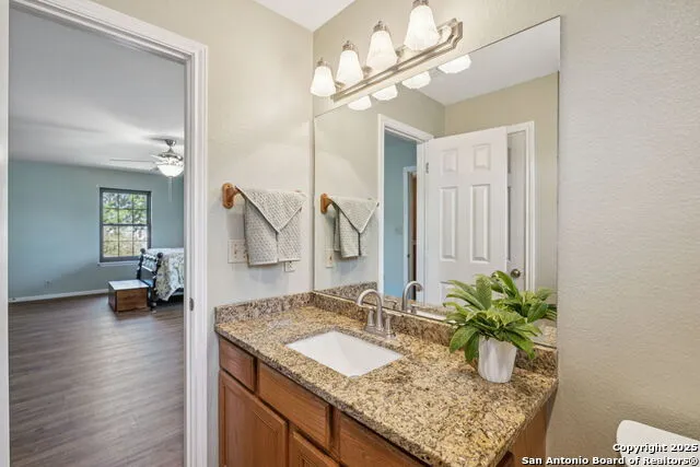 146 Village Path Castroville, TX 78009