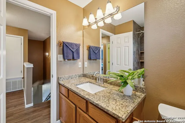 146 Village Path Castroville, TX 78009