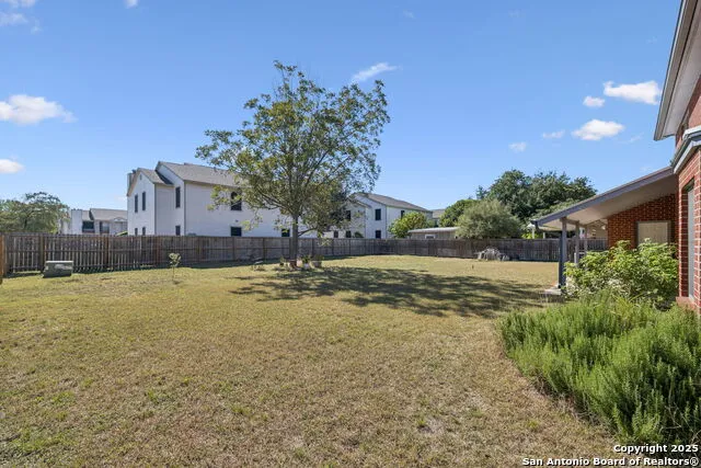 146 Village Path Castroville, TX 78009
