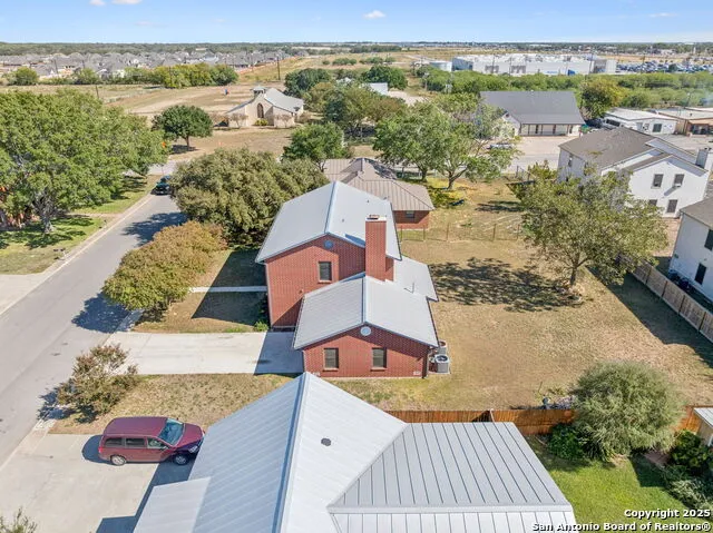 146 Village Path Castroville, TX 78009