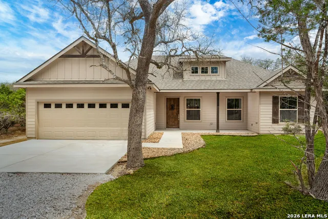 153 Spotted Horse Trail Bandera, TX 78003