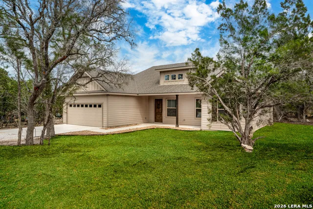 153 Spotted Horse Trail Bandera, TX 78003