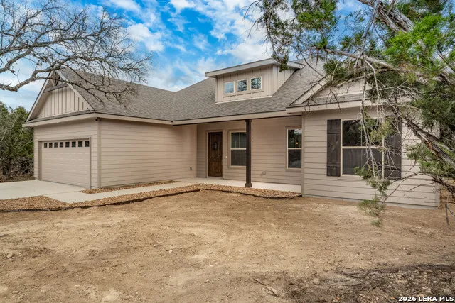 153 Spotted Horse Trail Bandera, TX 78003