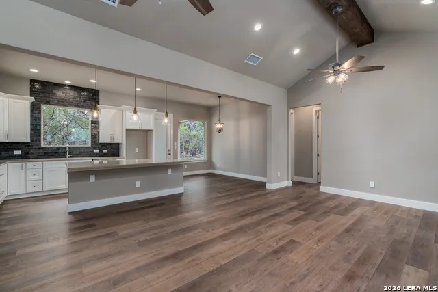 153 Spotted Horse Trail Bandera, TX 78003