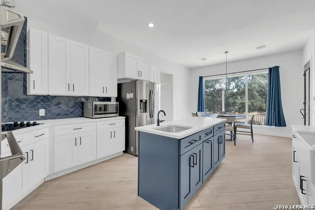 1416 CORKSCREW CT New Braunfels, TX 78132