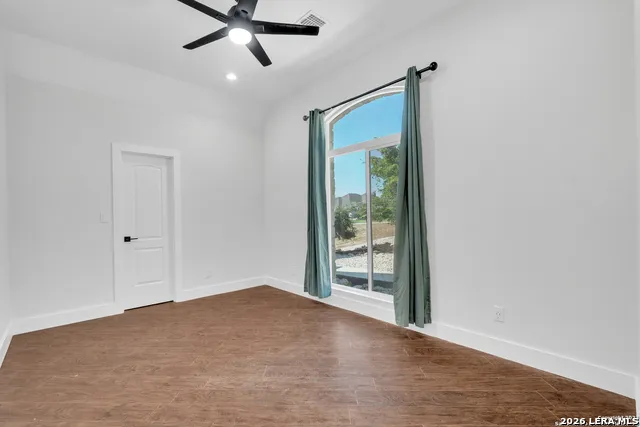1416 CORKSCREW CT New Braunfels, TX 78132