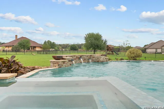 140 ENTRE RIOS BLVD New Braunfels, TX 78132